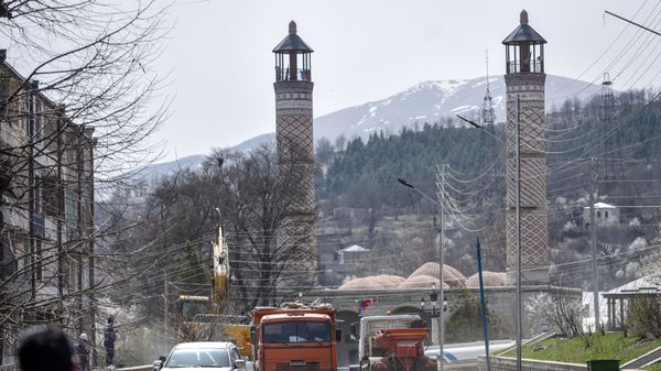 Yuxarı Gövhar Ağa məscidi Yuxarı Gövhar Ağa məscidi - Sputnik Азербайджан