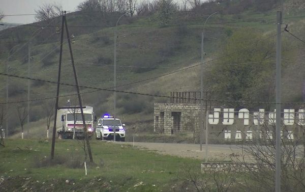 Доставка гуманитарного груза в Кельбаджарский район - Sputnik Азербайджан
