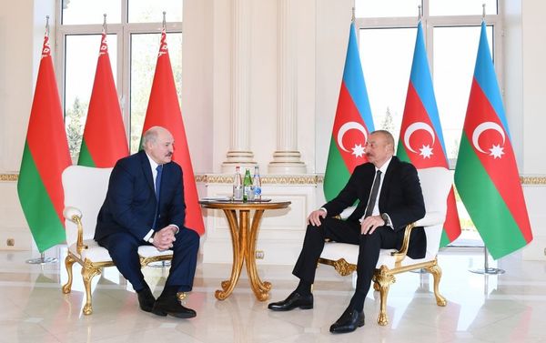 Встреча Президента Азербайджанской Республики Ильхама Алиева с находящимся с рабочим визитом в нашей стране Президентом Республики Беларусь Александром Лукашенко - Sputnik Азербайджан