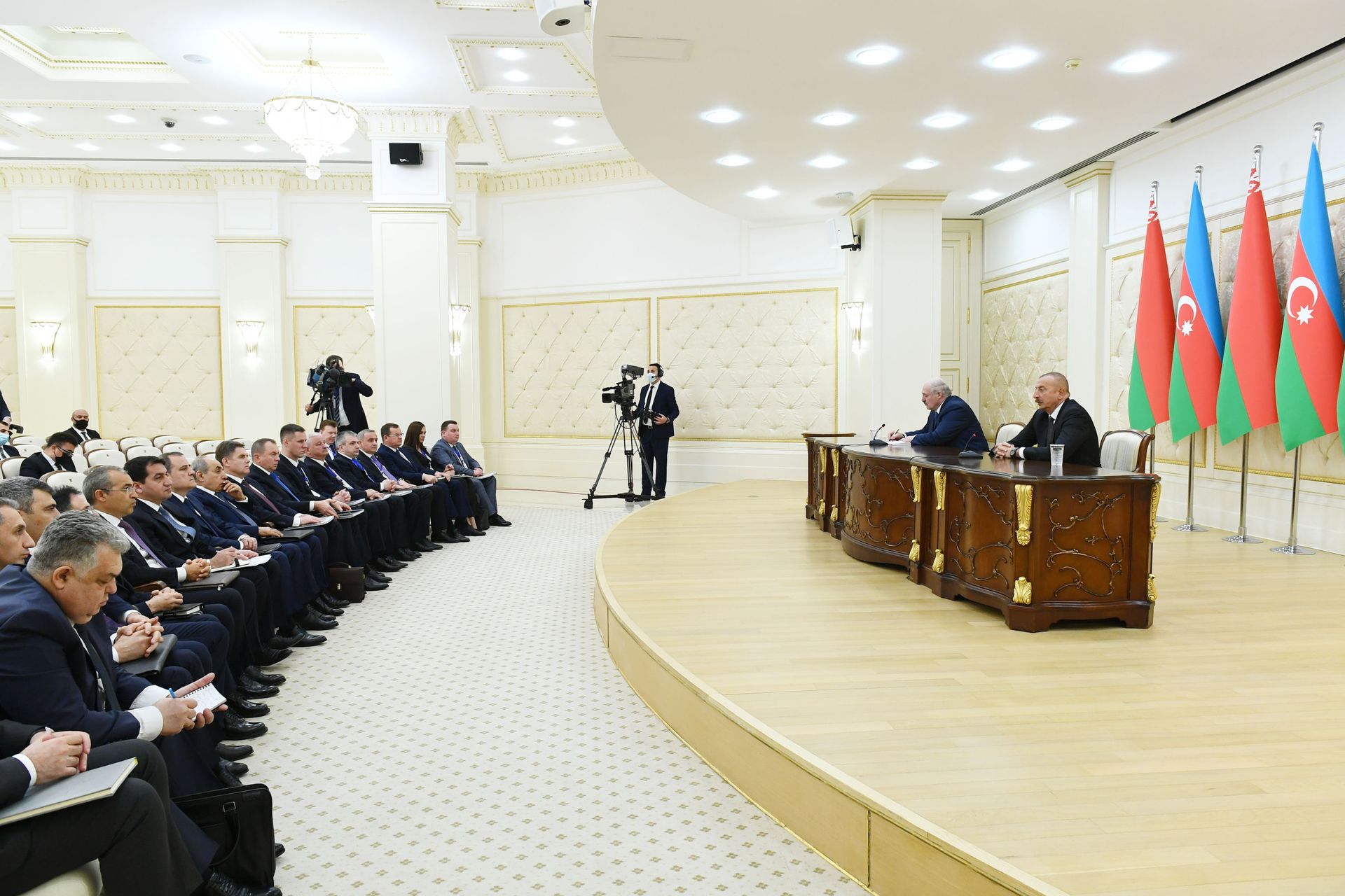 Азербайджан и Беларусь продолжат сотрудничество и поддержку - заявления глав государств - Sputnik Азербайджан, 1920, 15.04.2021