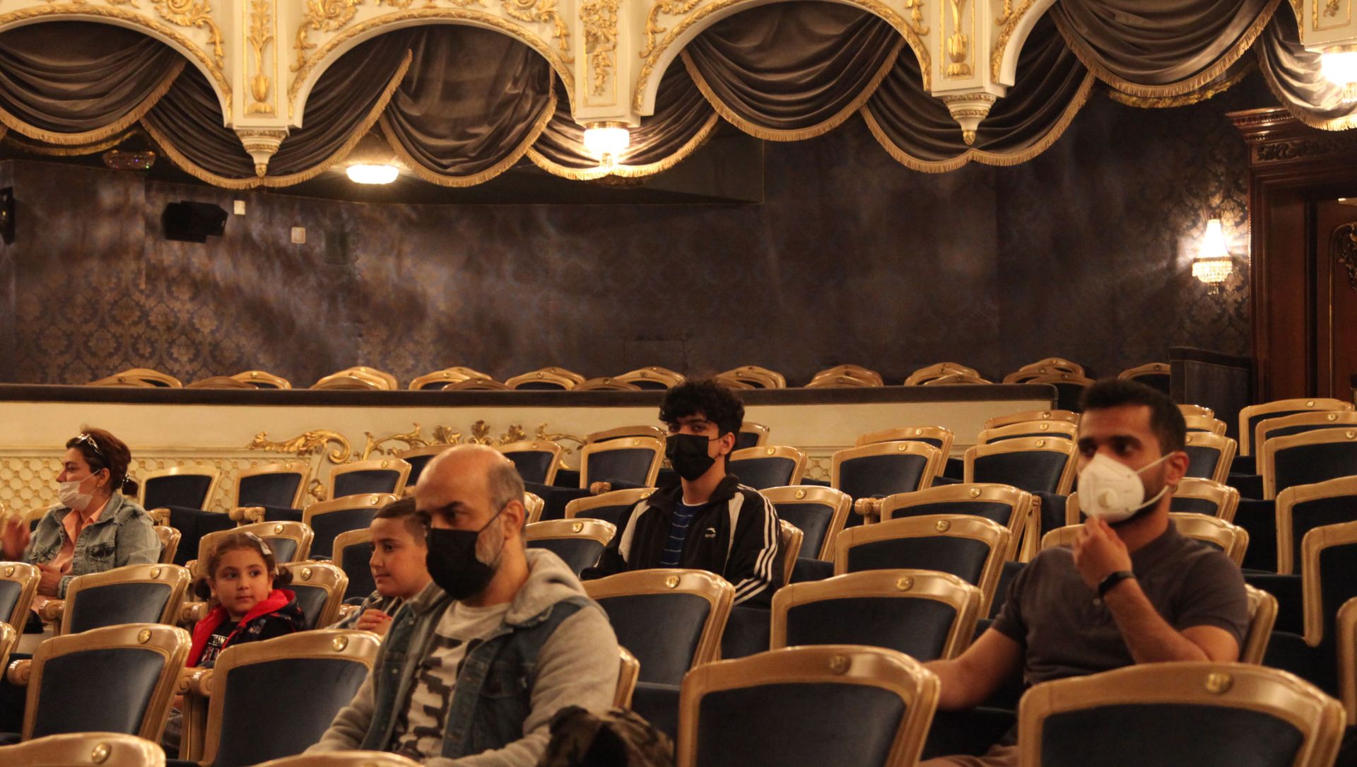 “İnklüziv teatr” layihəsinin iştirakçıları ilə ilk görüş “İnklüziv teatr” layihəsinin iştirakçıları ilə ilk görüş - Sputnik Азербайджан, 1920, 23.04.2021