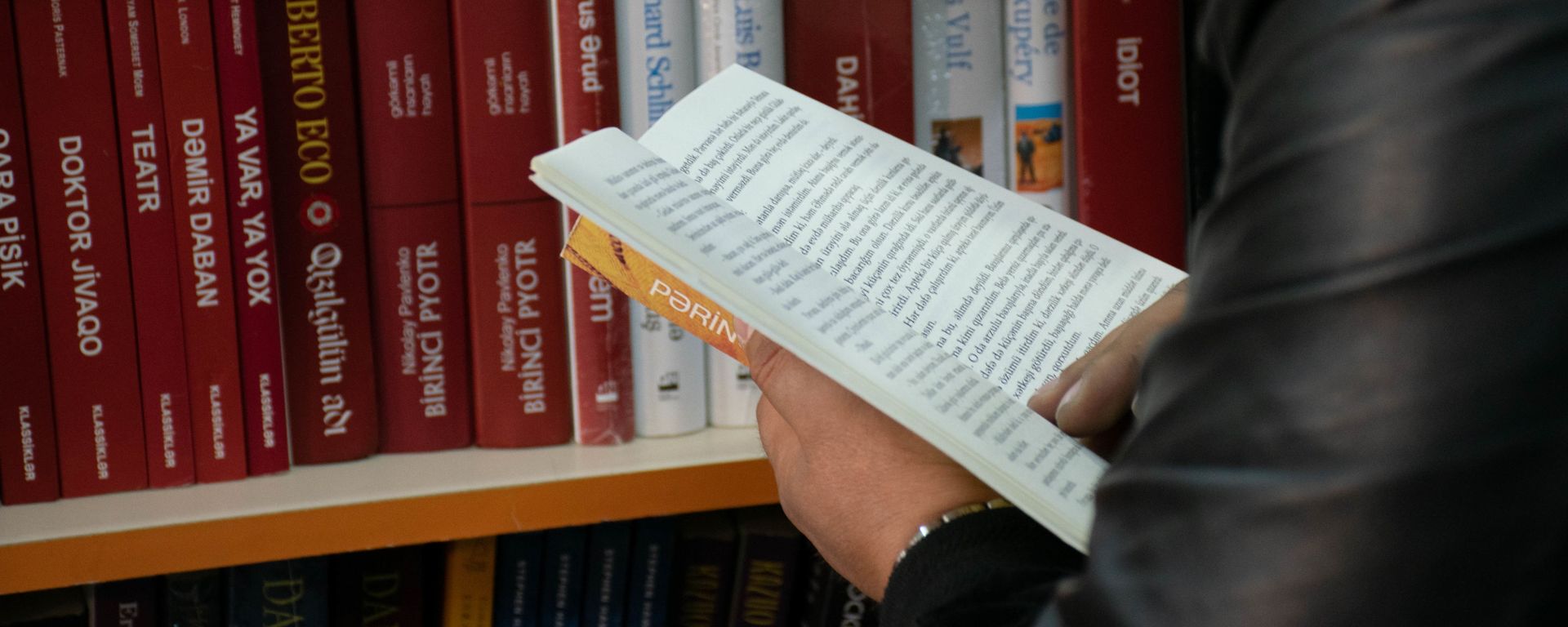 Qazaxda Mərkəzləşdirilmiş Kitabxana Sistemi - Sputnik Азербайджан, 1920, 06.05.2021