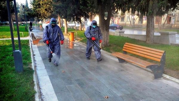Bakı küçələrində dezinfeksiya işləri - Sputnik Азербайджан