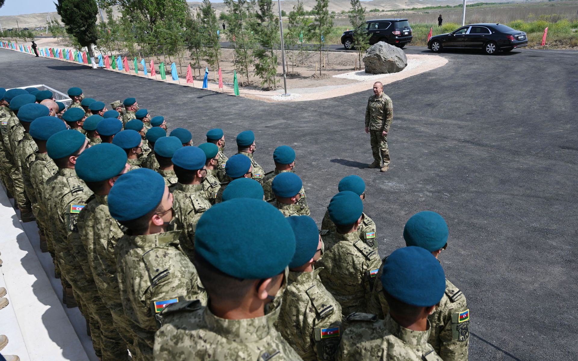 Поездка президента Ильхама Алиева в Джебраильский и Зангиланский районы - подробности - Sputnik Азербайджан, 1920, 27.04.2021