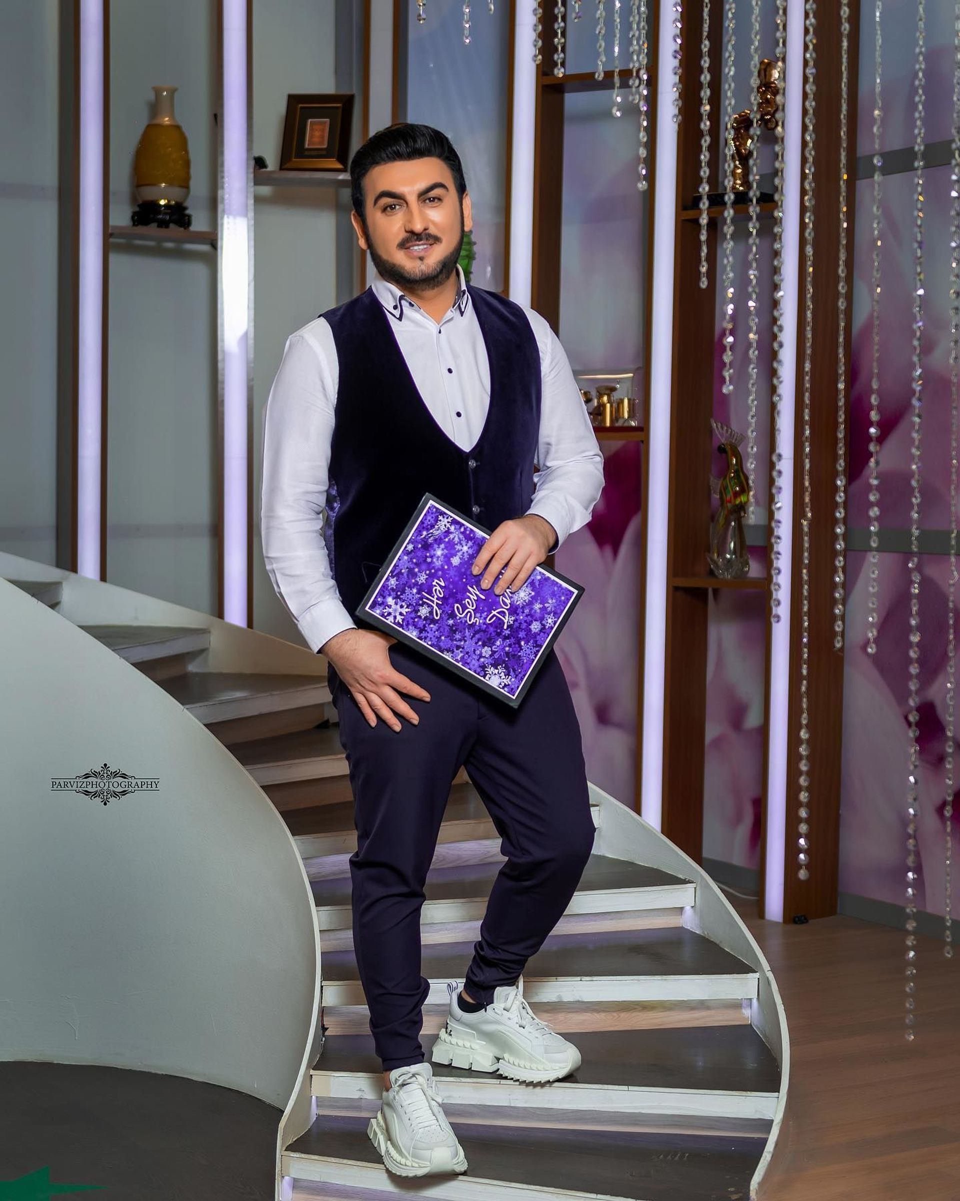 Tanınmış prodüsser, teleaparıcı Tarix Əliyev - Sputnik Азербайджан, 1920, 13.02.2023