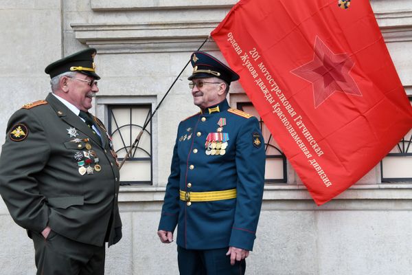 Военнослужащие во время празднования 76-й годовщины Победы в Великой Отечественной войне в Москве - Sputnik Азербайджан