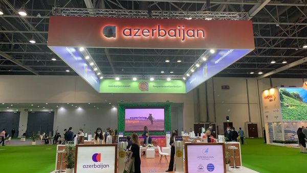 “ATM 2021” (Arabian Travel Market 2021) beynəlxalq turizm sərgisində Azərbaycana aid stend - Sputnik Азербайджан