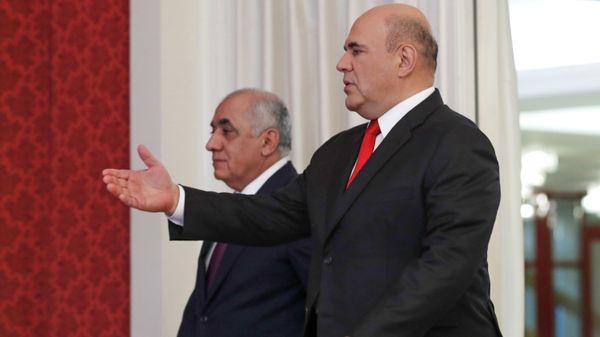 Председатель правительства РФ Михаил Мишустин и премьер-министр Азербайджана Али Асадов (слева) во время встречи, 20 мая 2021 - Sputnik Азербайджан