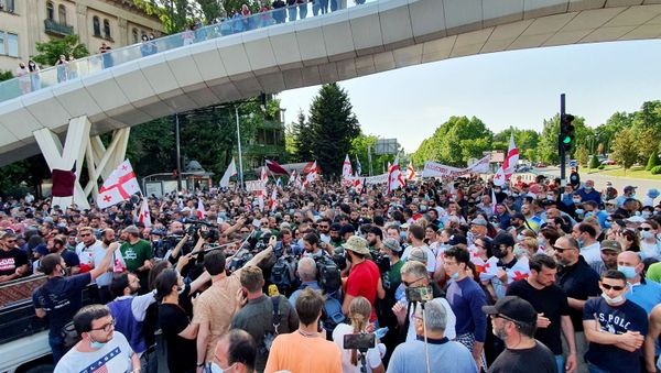 Акция противников строительства ГЭС в Грузии - Sputnik Азербайджан