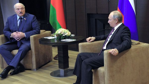 Президент РФ В. Путин встретился с президентом Белоруссии А. Лукашенко - Sputnik Азербайджан