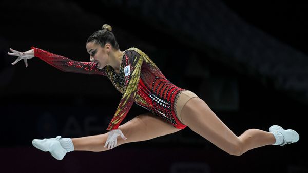Спортсменка из России Дарья Тихонова во время выступления на 16-м чемпионате мира по спортивной аэробике в Баку  - Sputnik Азербайджан