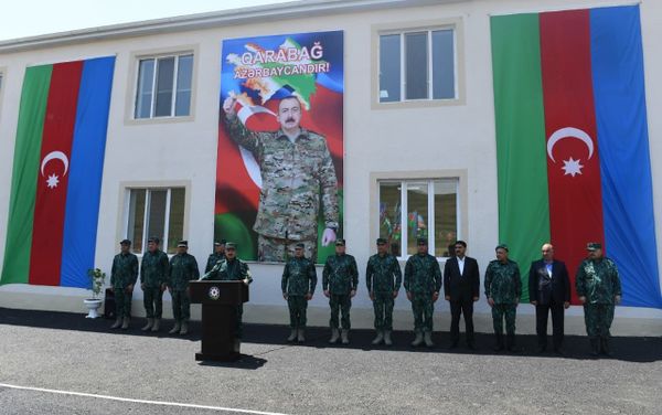 Новый военный комплекс Госпогранслужбы Азербайджана в Зангилане - Sputnik Азербайджан