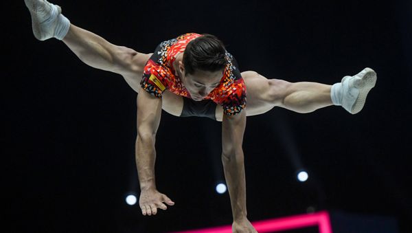 Спортсмен из Испании Мигель Мане во время выступления на 16-м чемпионате мира по спортивной аэробике в Баку - Sputnik Азербайджан