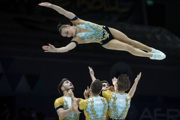Выступление команды Румынии по спортивной аэробике на 16-м чемпионате мира в Баку  - Sputnik Азербайджан