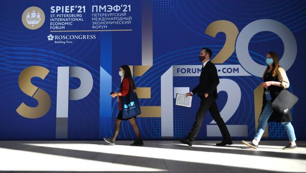 ПМЭФ-2021. Работа форума - Sputnik Азербайджан