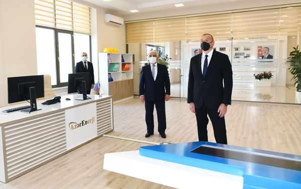 Президент Ильхам Алиев принял участие в открытии подстанции Бинагади Президент Ильхам Алиев принял участие в открытии подстанции Бинагади - Sputnik Азербайджан