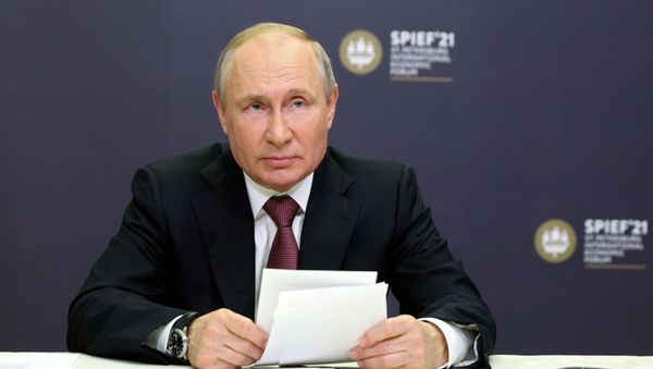 Президент РФ Владимир Путин, фото из архива - Sputnik Азербайджан