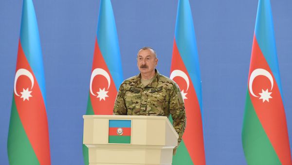 Президент Азербайджана, Верховный главнокомандующий Вооруженными силами Ильхам Алиев - Sputnik Азербайджан