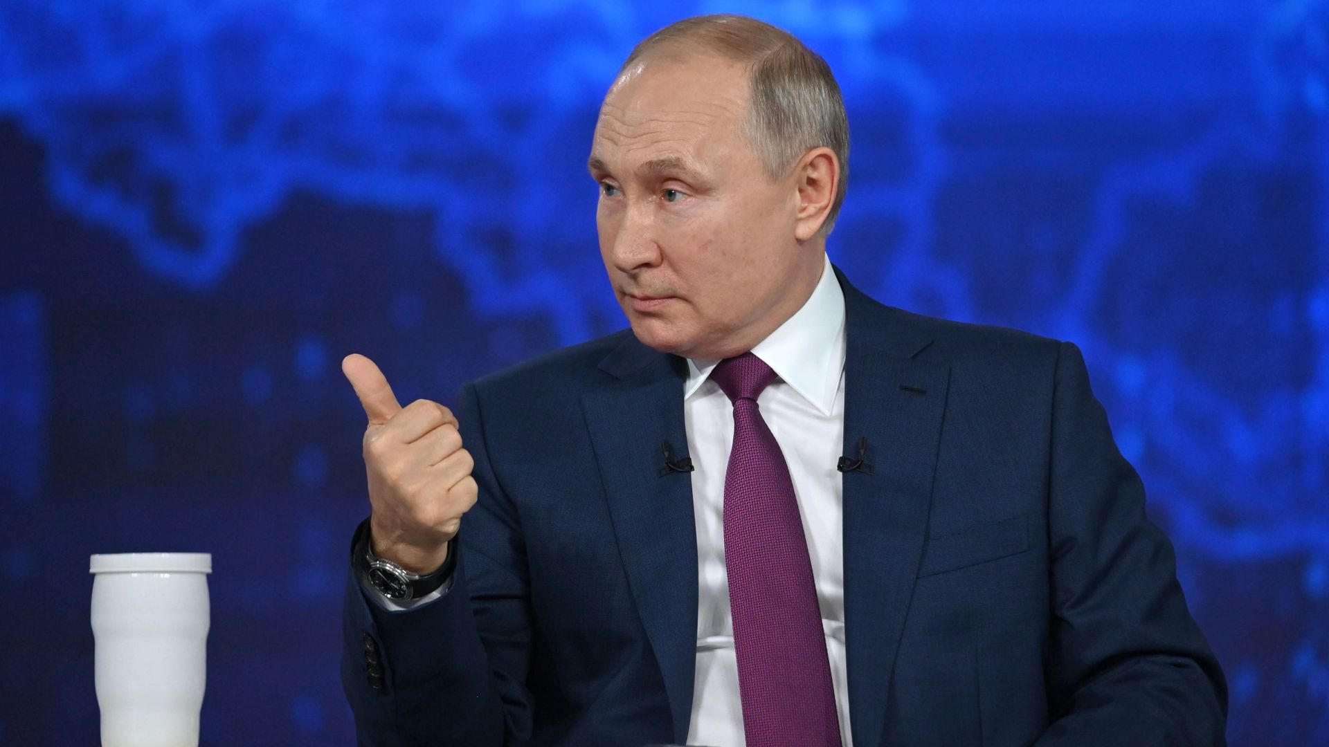 Rusiya prezidenti Vladimir Putin, 30 iyun 2021-ci il Rusiya prezidenti Vladimir Putin, 30 iyun 2021-ci il - Sputnik Азербайджан, 1920, 28.07.2021
