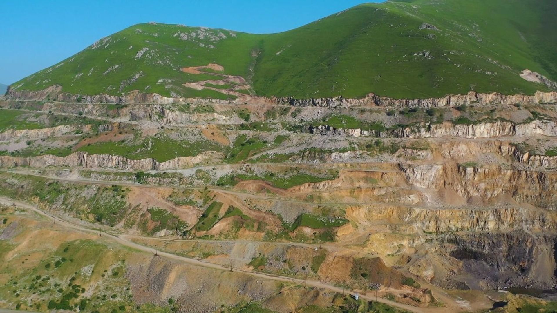 Самое важное и самое ценное: в AzerGold отчитались за пять лет работы - Sputnik Азербайджан, 1920, 06.07.2021