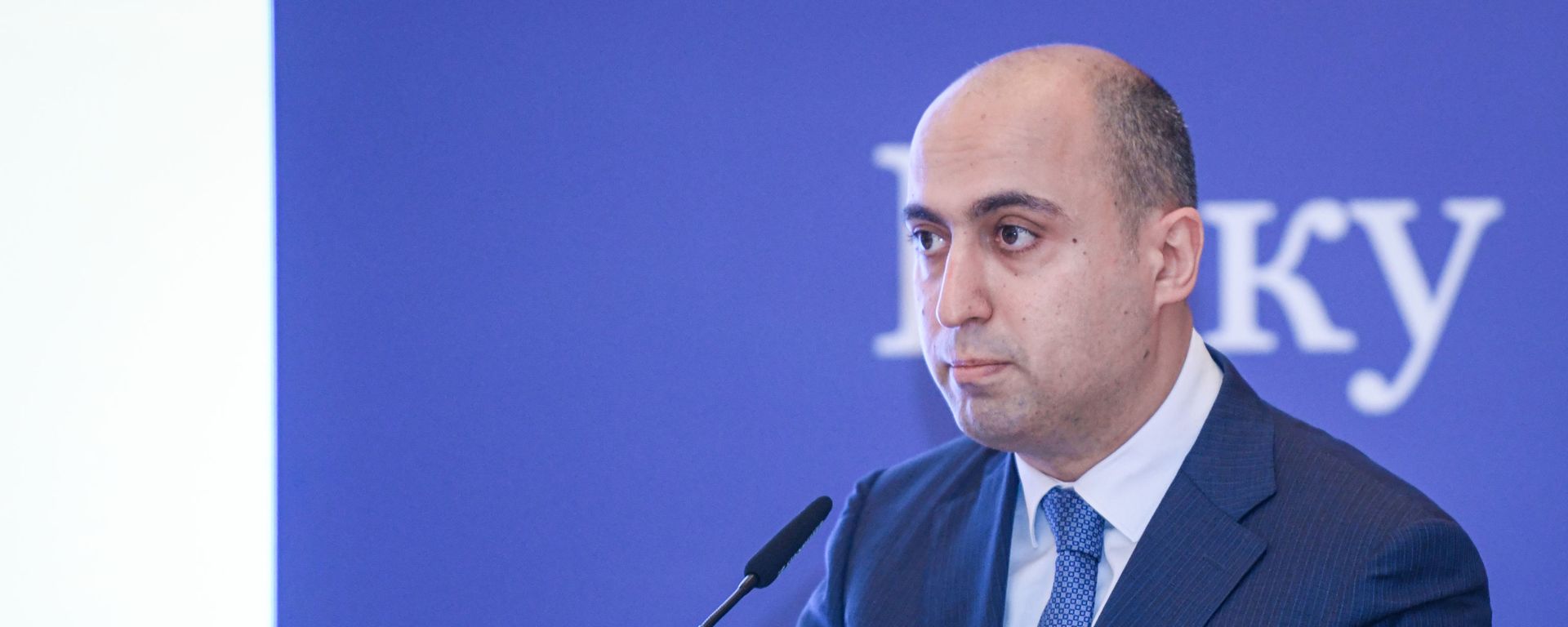 Министр образования Азербайджанской Республики Эмин Амруллаев - Sputnik Азербайджан, 1920, 07.10.2021