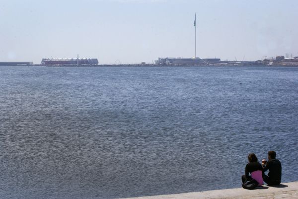 Йодированная вода моря отличается богатым содержанием минеральных веществ, обладает целебными свойствами и благоприятно влияет на здоровье человека. - Sputnik Азербайджан