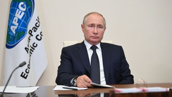 Президент РФ В. Путин принял участие в неформальной встрече форума АТЭС - Sputnik Азербайджан