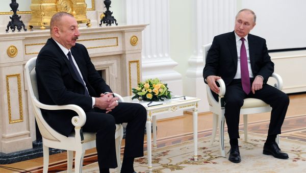 Путин и Алиев проводят переговоры в Москве - Sputnik Азербайджан