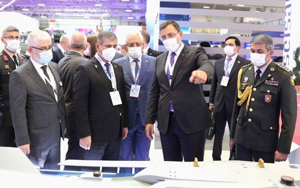 Müdafiə naziri “IDEF-2021” sərgisinin açılış mərasimində iştirak edib - Sputnik Азербайджан