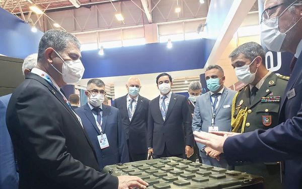 Müdafiə naziri “IDEF-2021” sərgisinin açılış mərasimində iştirak edib - Sputnik Азербайджан