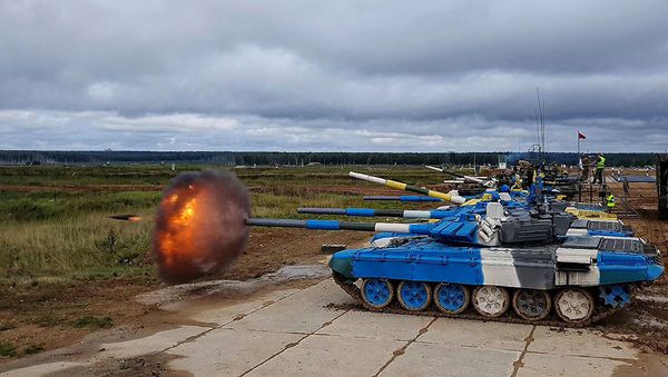 Азербайджанские танкисты продолжают подготовку к конкурсу Танковый биатлон - Sputnik Азербайджан