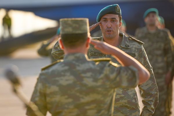 Азербайджанские миротворцы, выполнявшие свои служебные обязанности в Афганистане, были выведены из этой страны и вернулись на родину. - Sputnik Азербайджан
