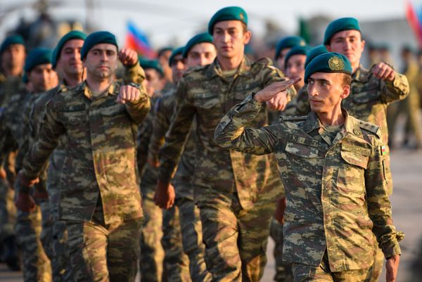 Азербайджанские миротворцы, выполнявшие свои служебные обязанности в Афганистане, были выведены из этой страны и вернулись на родину. - Sputnik Азербайджан