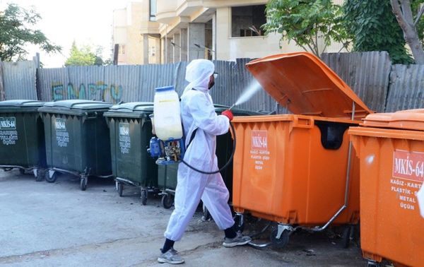 Bakıda küçələrin dezinfeksiyası - Sputnik Азербайджан