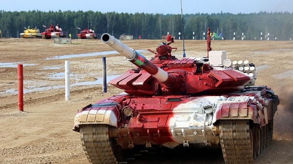 “Tank biatlonu” müsabiqəsinin yarımfinal mərhələsi keçirilir - Sputnik Азербайджан