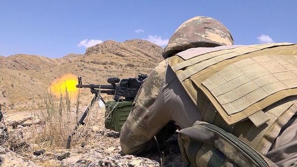Азербайджанский военнослужащий, фото из архива - Sputnik Азербайджан