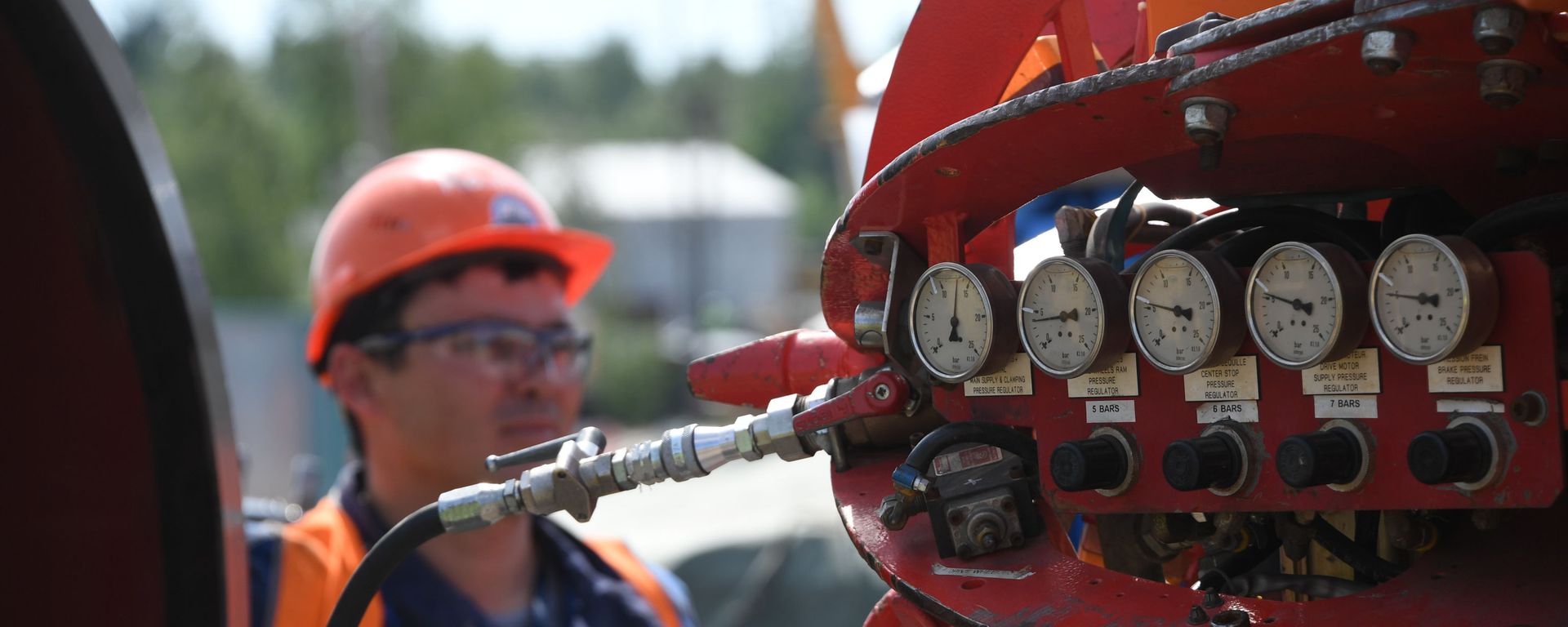 Строительство газопровода Северный поток-2 в Ленинградской области - Sputnik Азербайджан, 1920, 22.02.2022