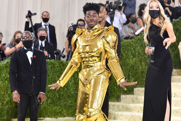 Американский рэпер Lil Nas X прибывает на Met Gala 2021, США. - Sputnik Азербайджан