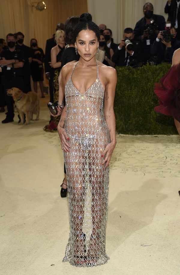 Зои Кравиц на Met Gala 2021 в Нью-Йорке. - Sputnik Азербайджан