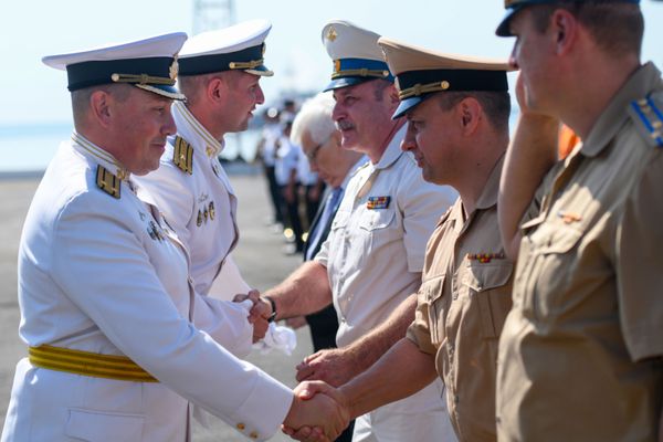 Делегация Военно-морского флота Российской Федерации на территории Бакинского морского порта. - Sputnik Азербайджан
