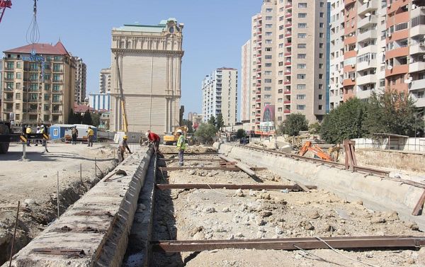 Yeni metro stansiyasının tikintisi - Sputnik Азербайджан