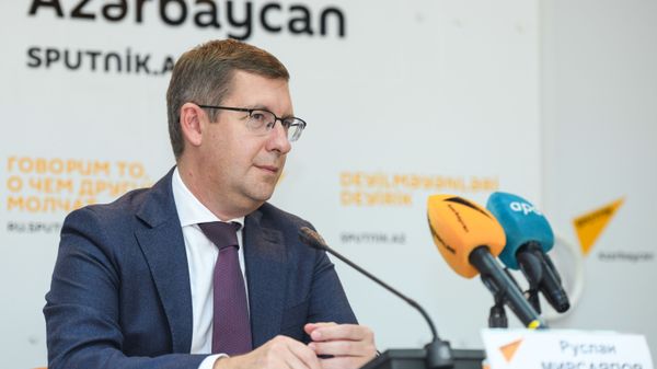 Торговый представитель России в Азербайджане Руслан Мирсаяпов - Sputnik Азербайджан