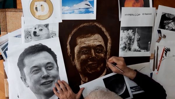Портрет Илона Маска скальпелем на фанере - Sputnik Азербайджан