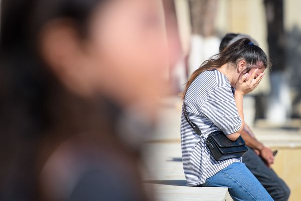 На Второй аллее почетного захоронения во время церемонии по случаю Дня памяти. - Sputnik Азербайджан
