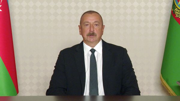 Президент Ильхам Алиев дал интервью телеканалу «France-24» 
 - Sputnik Азербайджан