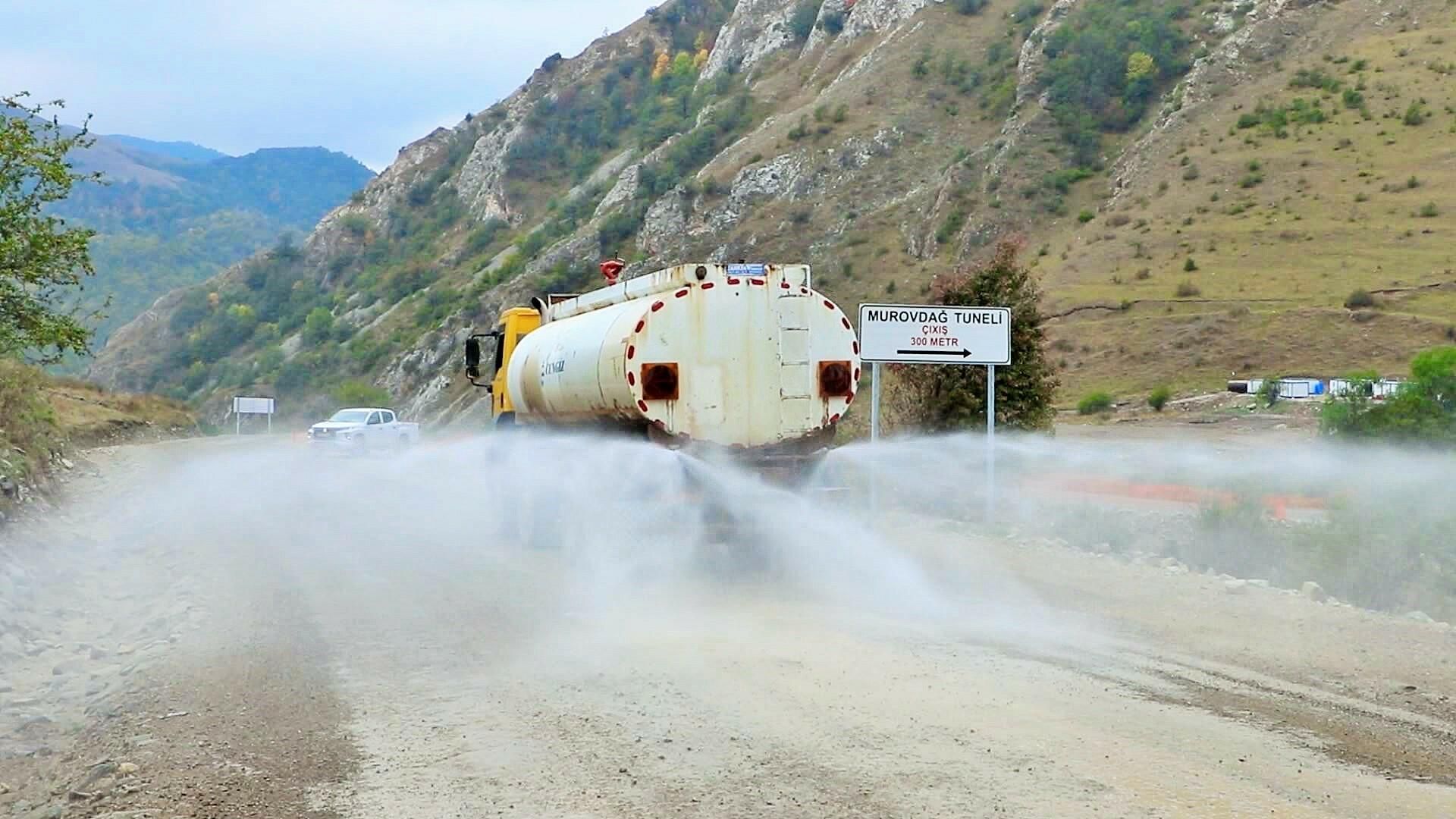 Toğanalı-Kəlbəcər avtomobil yolunda Murovdağ tunelinin inşası - Sputnik Азербайджан, 1920, 06.10.2021