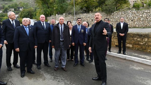Prezident İlham Əliyev Xocavəndə səfər edib
 - Sputnik Азербайджан