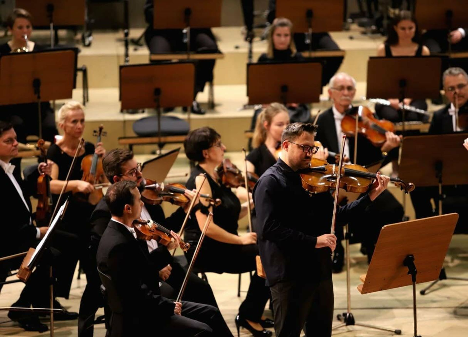 Концерт Azərbaycan Notası - Simfonik Konserti под управлением заслуженного артиста Азербайджана Эйюба Гулиева - Sputnik Азербайджан, 1920, 12.10.2021
