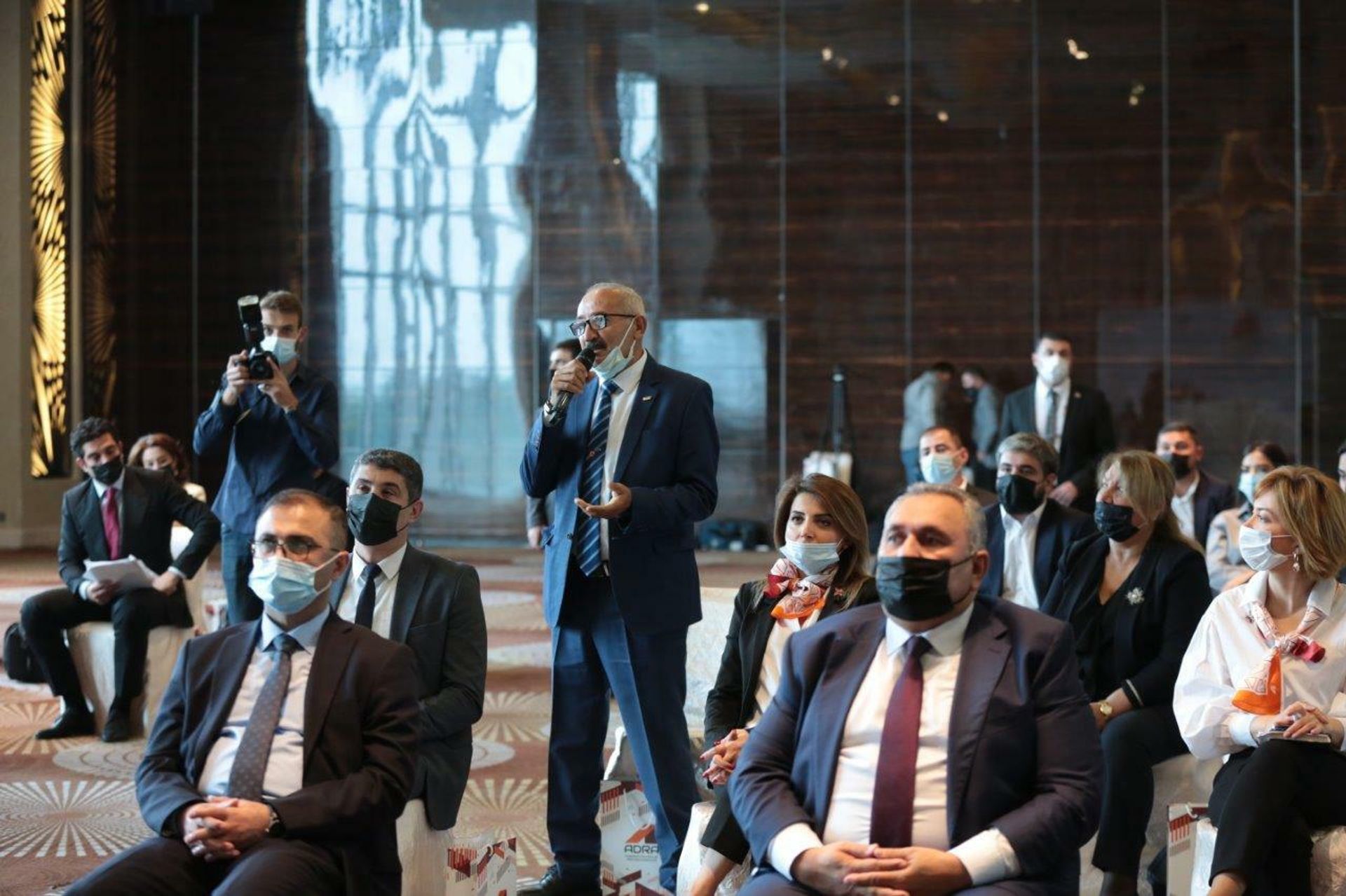 Azərbaycanda reklam bazarı: mövcud vəziyyət və perspektivlər mövzusunda forum - Sputnik Азербайджан, 1920, 19.10.2021