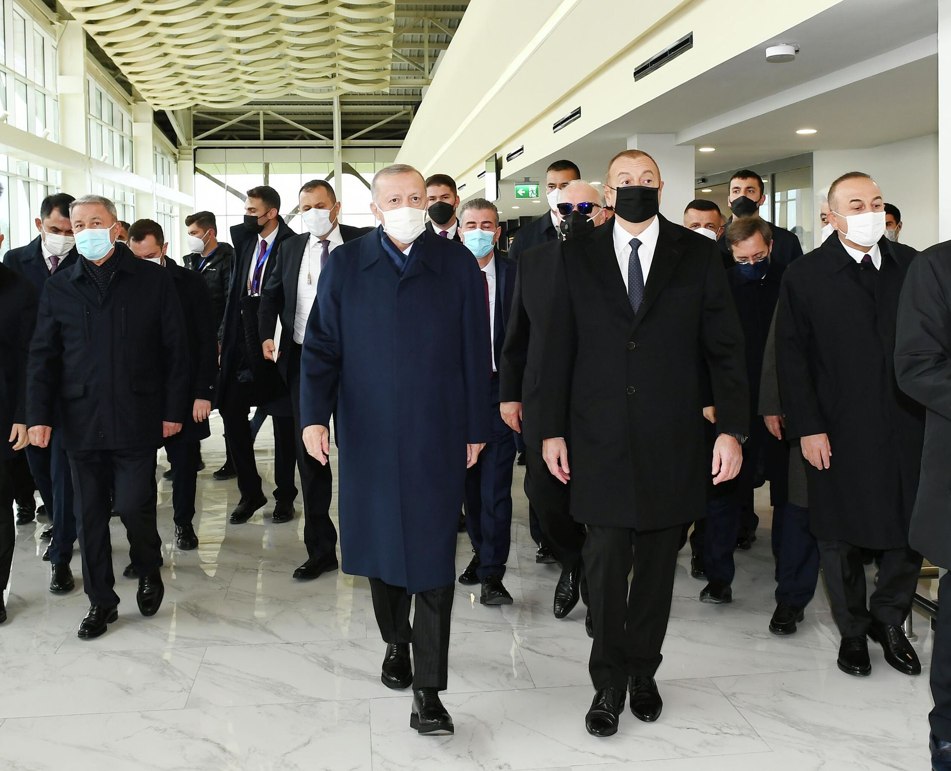 İlham Əliyev və Rəcəb Tayyib Ərdoğan Füzuli beynəlxalq hava limanının açılışında iştirak ediblər - Sputnik Азербайджан, 1920, 26.10.2021